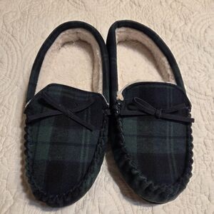 Kids Plaid Moccasin Slippers - Green and Black